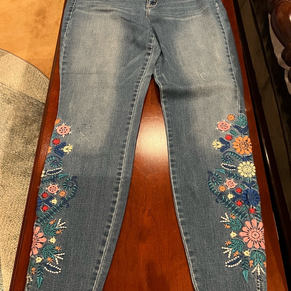 Embroidered Floral Blue Jeans